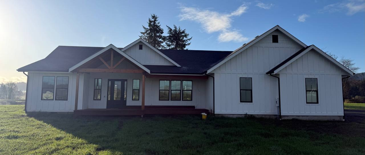 Barnum Homes custom farmhouse exterior